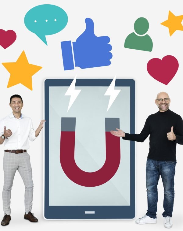 Businessmen with social media marketing ideas